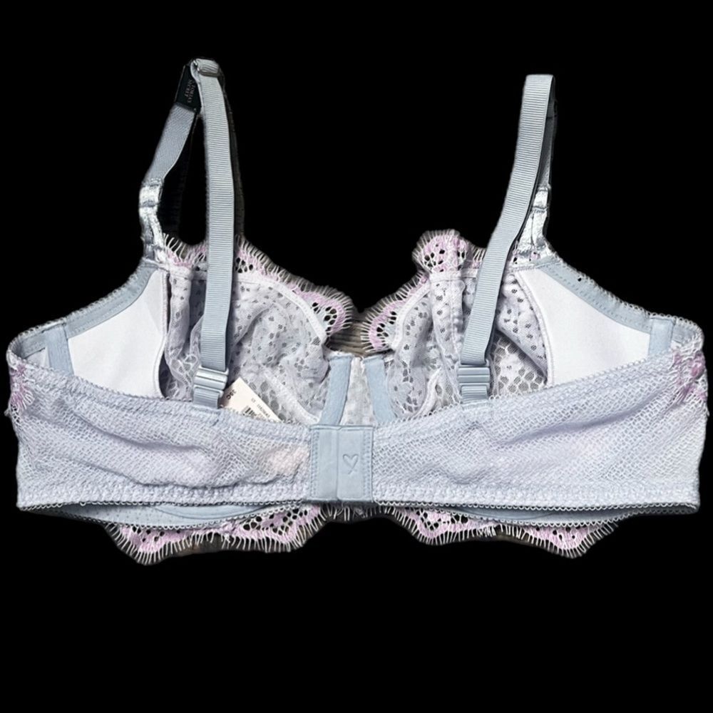 Victoria’s Secret Push Up without padding uplift unlined lace bra 36C - Picture 2 of 6